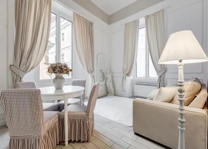 Trevi Linda Apartment- Your Italian Holidays Rome