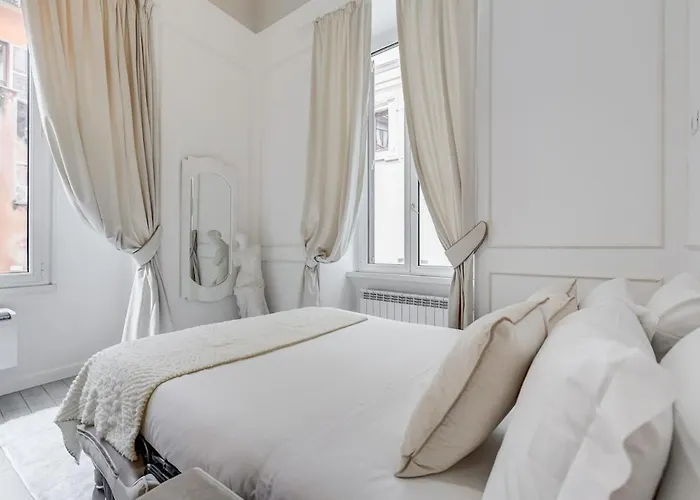 Trevi Linda Apartment- Your Italian Holidays Appartement